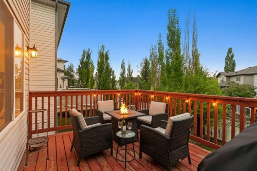 84 Hidden Spring Close Nw, Calgary, AB 