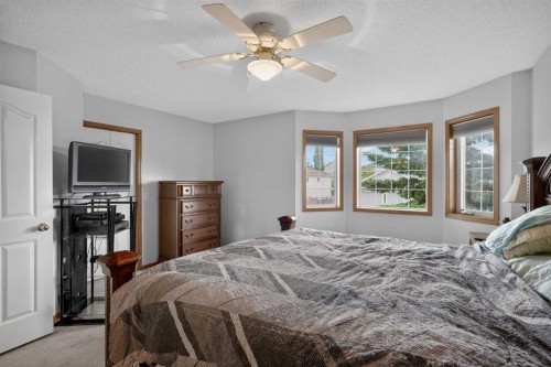 84 Hidden Spring Close Nw, Calgary, AB 