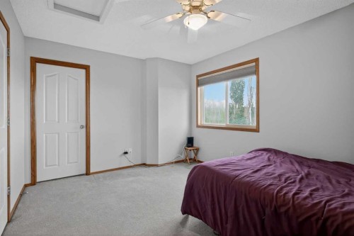 84 Hidden Spring Close Nw, Calgary, AB 