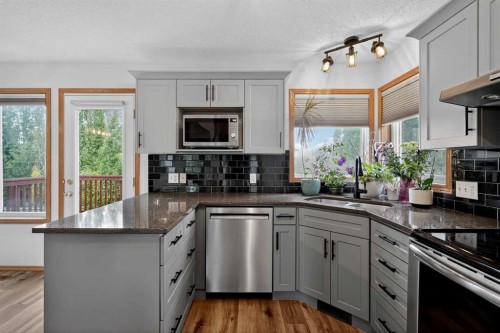 84 Hidden Spring Close Nw, Calgary, AB 
