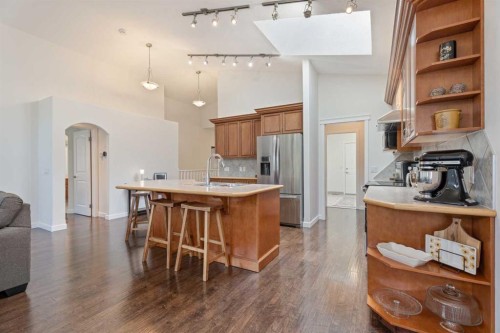 148 Cimarron Park Circle, Okotoks, AB 