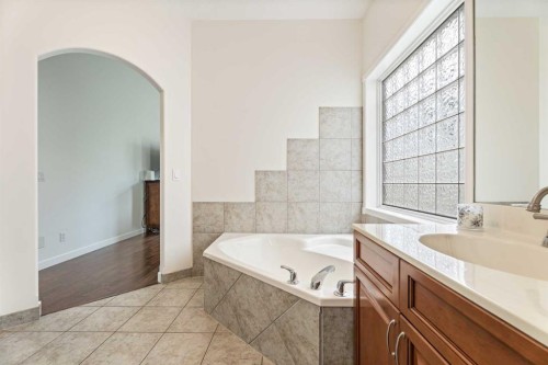148 Cimarron Park Circle, Okotoks, AB 