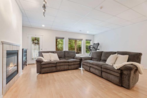 148 Cimarron Park Circle, Okotoks, AB 