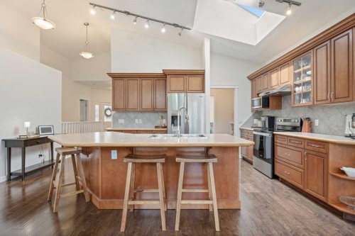 148 Cimarron Park Circle, Okotoks, AB 