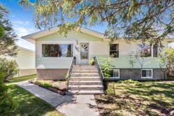 1447 Renfrew Drive NE Calgary, AB T2E 5J4