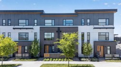 833 77 Street SW Calgary, AB T3H 6B2