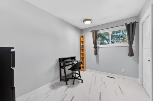 10020 Oakfield Drive Sw, Calgary, AB 