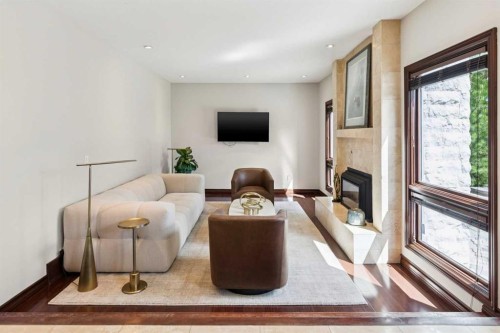 223 Pump Hill Crescent, Calgary, AB 