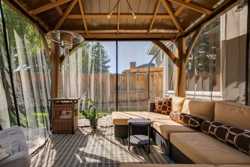 223 Pump Hill Crescent, Calgary, AB 