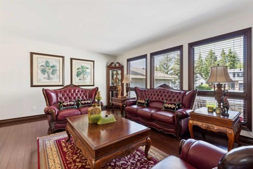 223 Pump Hill Crescent, Calgary, AB 