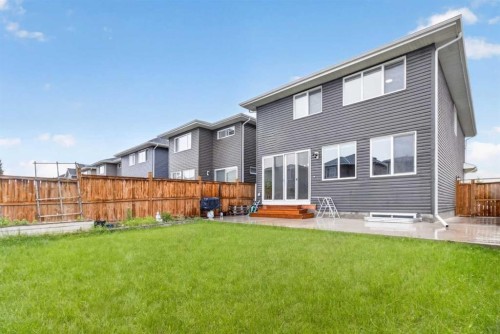 23 Red Sky Manor, Calgary, AB - Outdoor