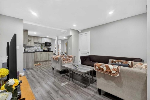 23 Red Sky Manor, Calgary, AB - Indoor