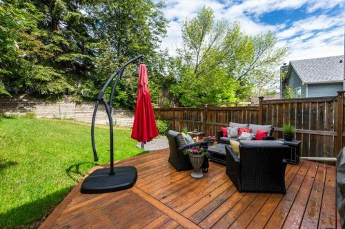 11 Stradwick Place Sw, Calgary, AB 