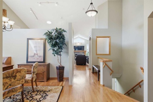 69 Chaparral Villas Se, Calgary, AB - Indoor Photo Showing Other Room