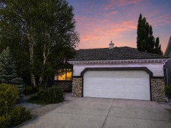 69 Chaparral Villas SE Calgary, AB T2X 3N4