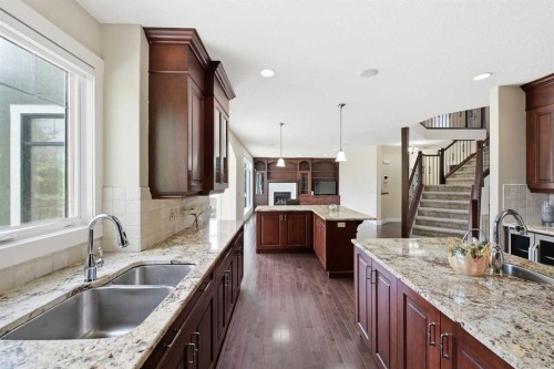 5 Aspen Meadows Park Sw, Calgary, AB 
