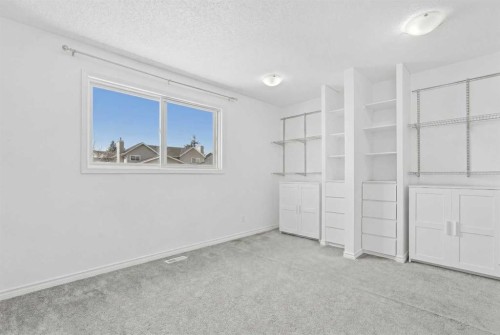 6509 68 Street Ne, Calgary, AB 