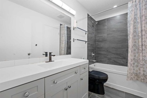 6509 68 Street Ne, Calgary, AB 