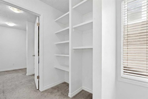 6509 68 Street Ne, Calgary, AB 