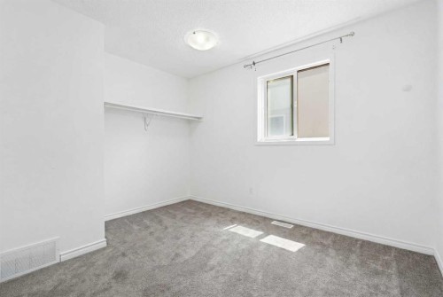 6509 68 Street Ne, Calgary, AB 