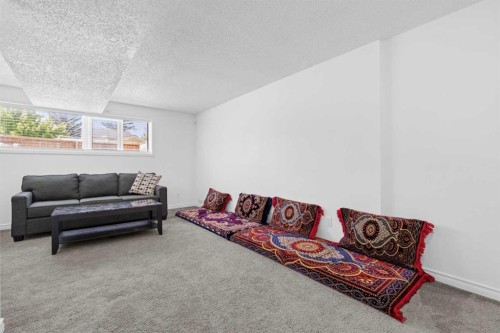 6509 68 Street Ne, Calgary, AB 