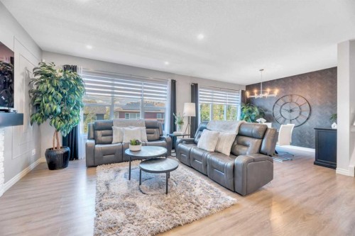 19 Crestbrook Link Sw, Calgary, AB 