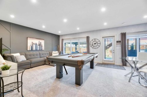 19 Crestbrook Link Sw, Calgary, AB 