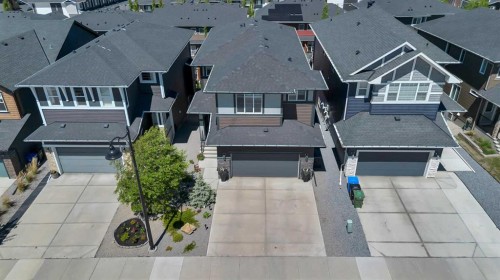 19 Crestbrook Link Sw, Calgary, AB 