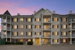 4314-31 Country Village Manor NE Calgary, AB T3K 0T3