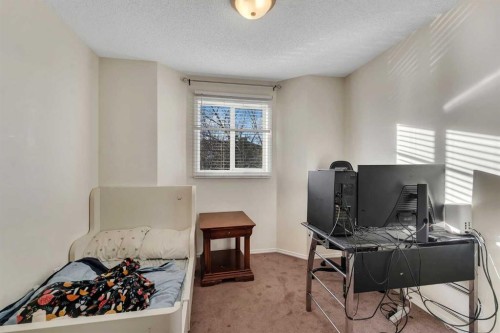 256 Taracove Place, Calgary, AB 