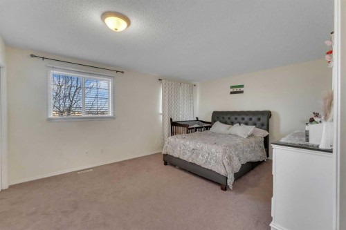 256 Taracove Place, Calgary, AB 