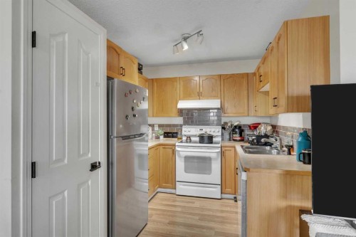 256 Taracove Place, Calgary, AB 