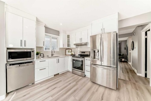 7 Martinview Crescent Ne, Calgary, AB 