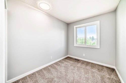 7 Martinview Crescent Ne, Calgary, AB 