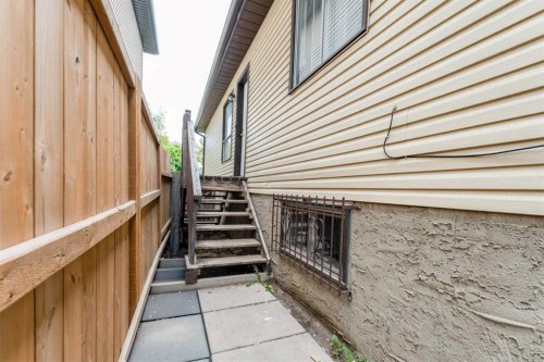 6087 Martingrove Road Ne, Calgary, AB 