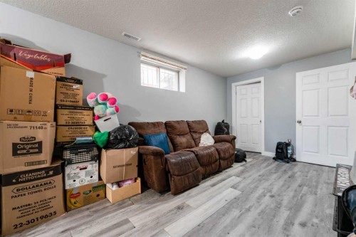 6087 Martingrove Road Ne, Calgary, AB 