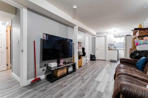 6087 Martingrove Road Ne, Calgary, AB 