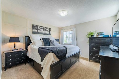 13 Mahogany Terrace Se, Calgary, AB - Indoor Photo Showing Bedroom