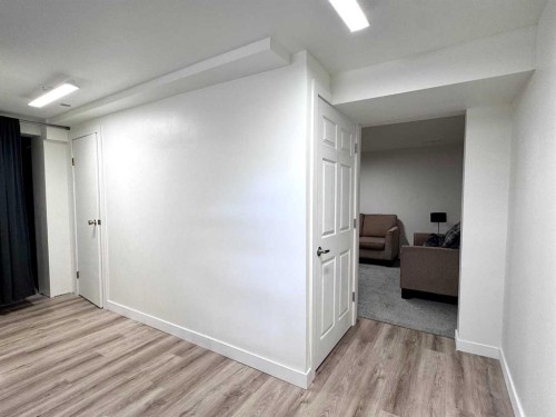 309 Olympia Drive Se, Calgary, AB 