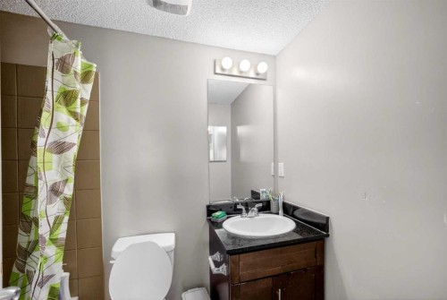 202-7110 80 Avenue Ne, Calgary, AB 