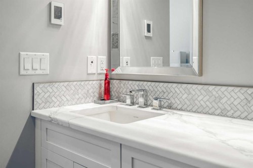 1205 Hillcrest Manor Estates, Strathmore, AB 
