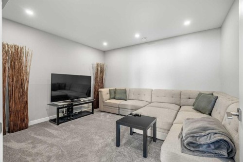 1205 Hillcrest Manor Estates, Strathmore, AB 