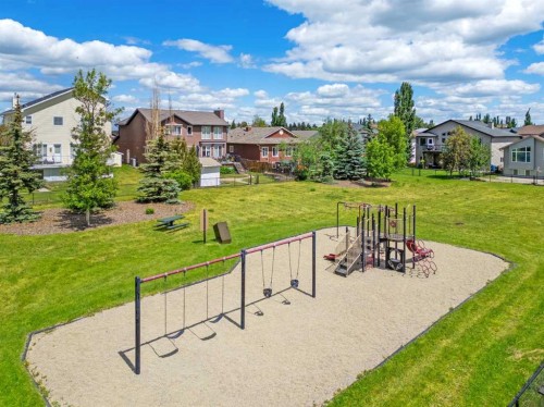 1205 Hillcrest Manor Estates, Strathmore, AB 