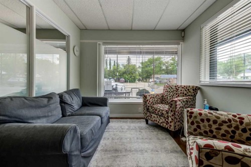 6417 112 Avenue, Edmonton, AB 