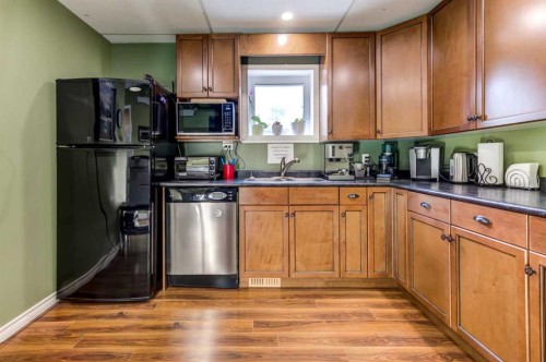 6417 112 Avenue, Edmonton, AB 