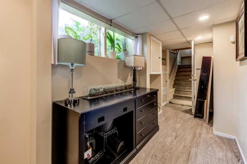 6417 112 Avenue, Edmonton, AB 