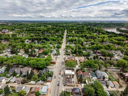 6417 112 Avenue, Edmonton, AB 