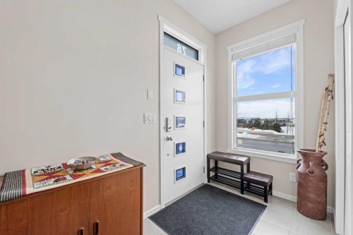 78 Livingston Gate Ne, Calgary, AB 