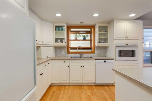 2826 1 Avenue Nw, Calgary, AB 