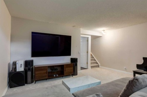 2826 1 Avenue Nw, Calgary, AB 